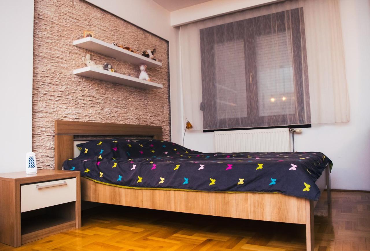 Ni Apartment Aleksija מראה חיצוני תמונה