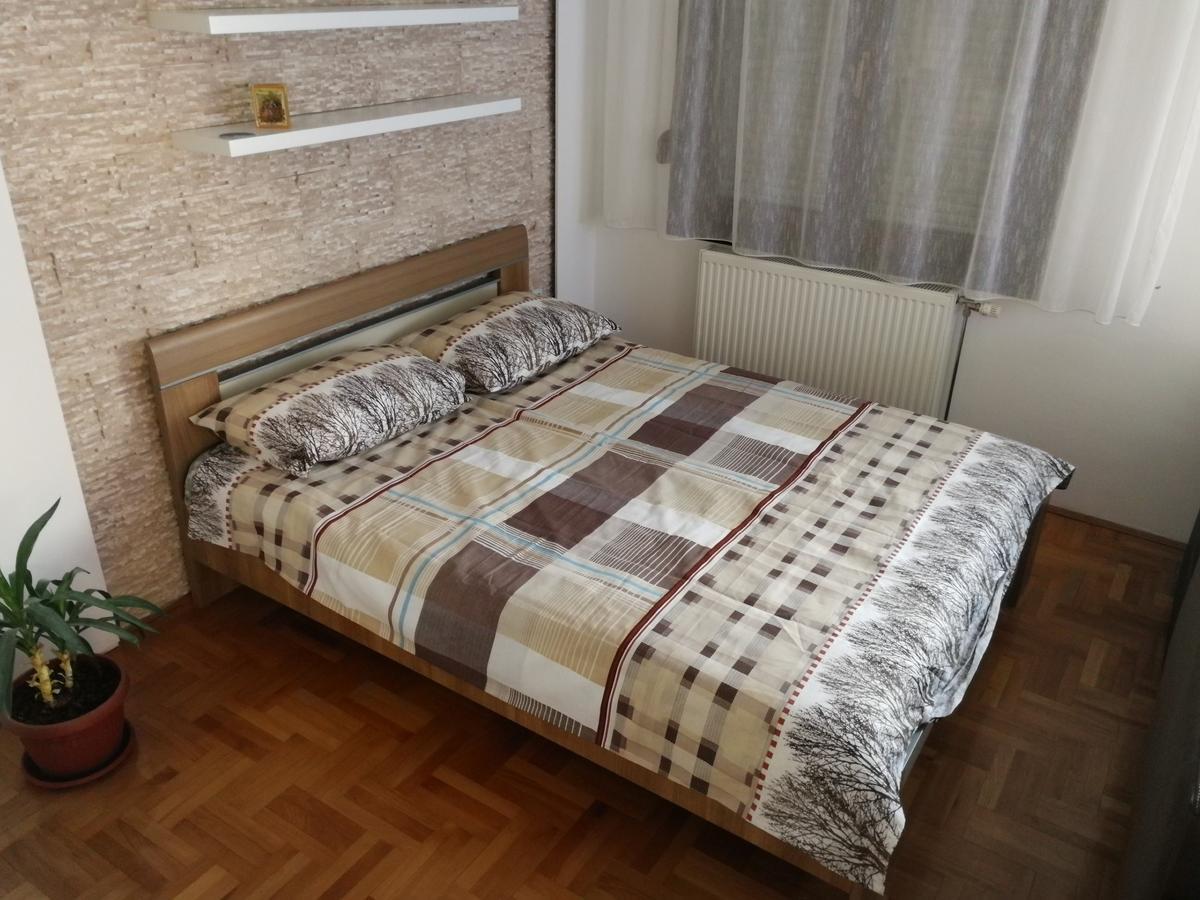 Ni Apartment Aleksija מראה חיצוני תמונה